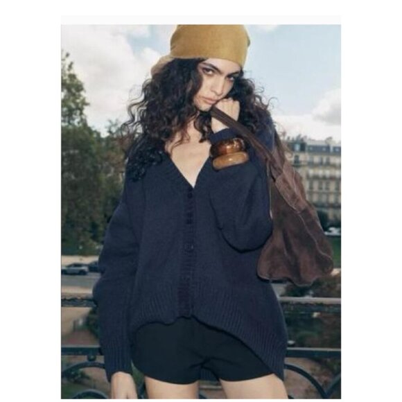 Zara | Oversized Pleated Sleeve Knit Cardigan In Navy - Picture 2 of 12